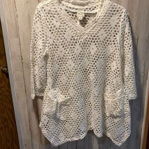 Blouse crochet like by sand and spirit size medium